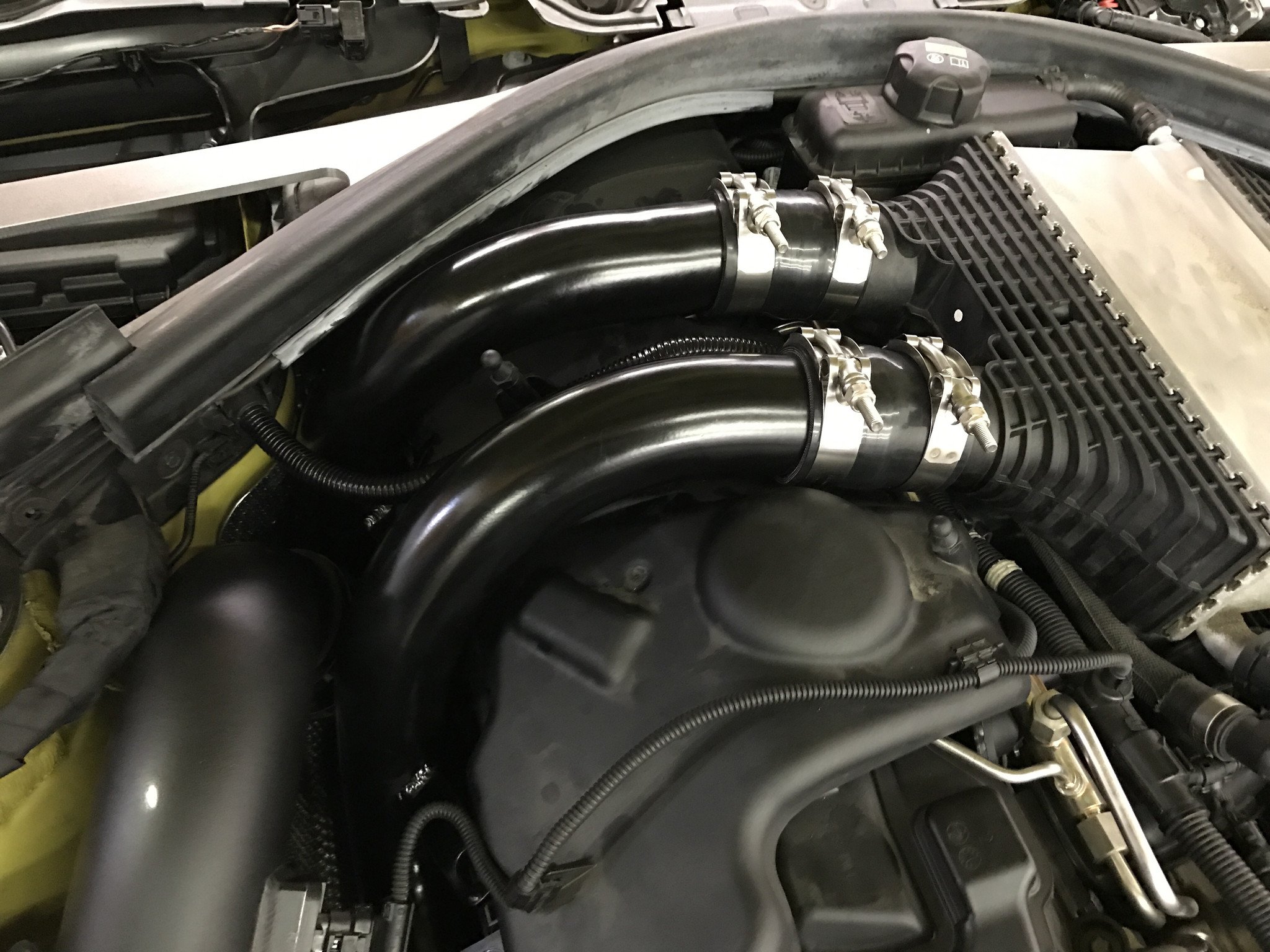 BMW F80 M3 | F82/83 M4 S55 Intake Charge Pipe